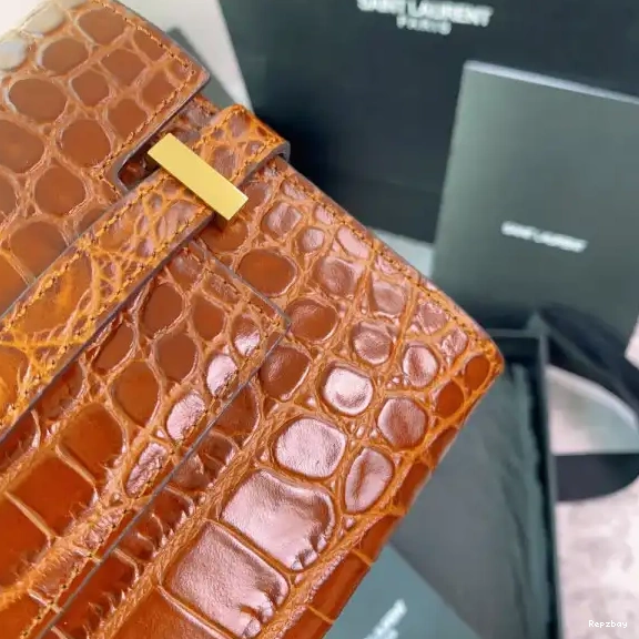 Rep ladies REP IN YSL MANHATTAN CROCODILE-EMBOSSED CLUTCH LEATHER 0515
